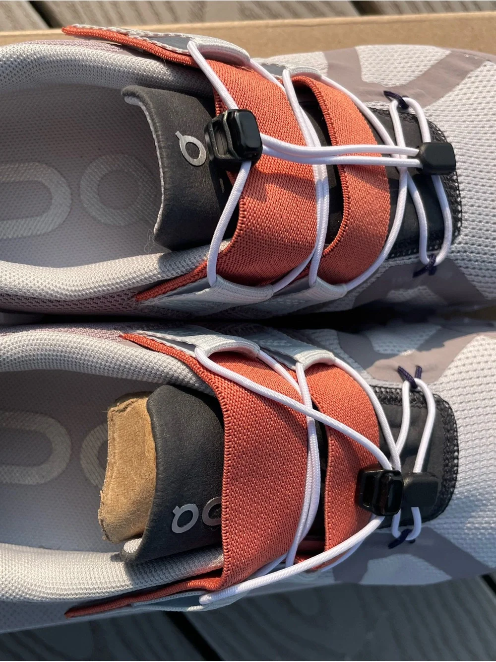 On Cloud Nexus Women’s Athletic Shoes in Light Gray with Rust Accents - NIB